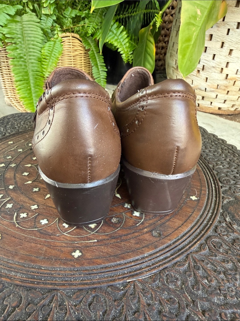 Earth Orgins Brown Leather Double-Buckle Heels - Picture 2 of 7